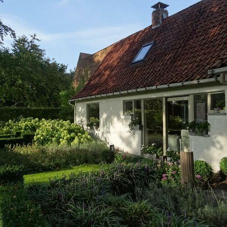 The Two Oaks - Private Garden For Guests Villa Hertsberge Eksteriør billede