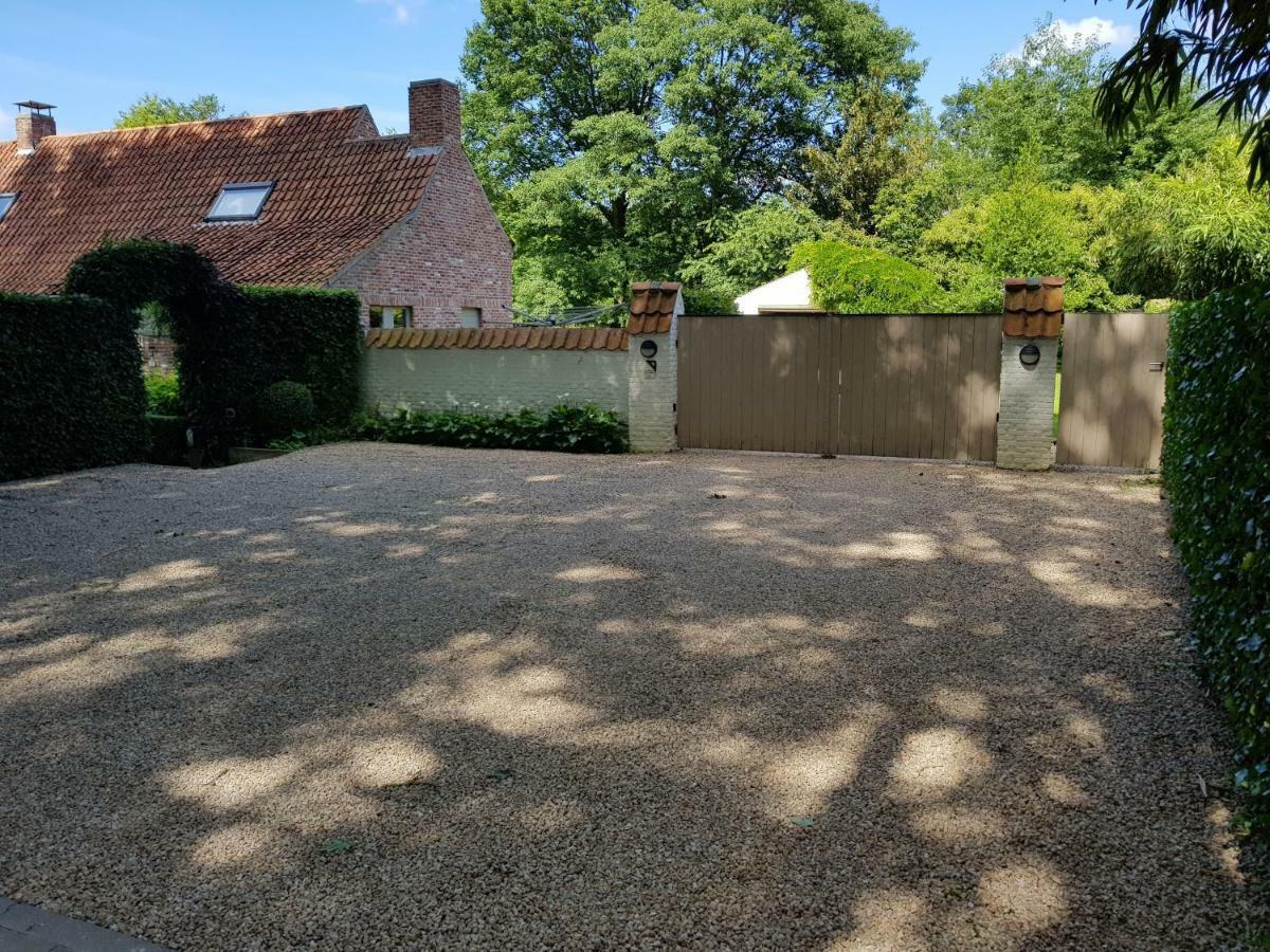 The Two Oaks - Private Garden For Guests Villa Hertsberge Eksteriør billede